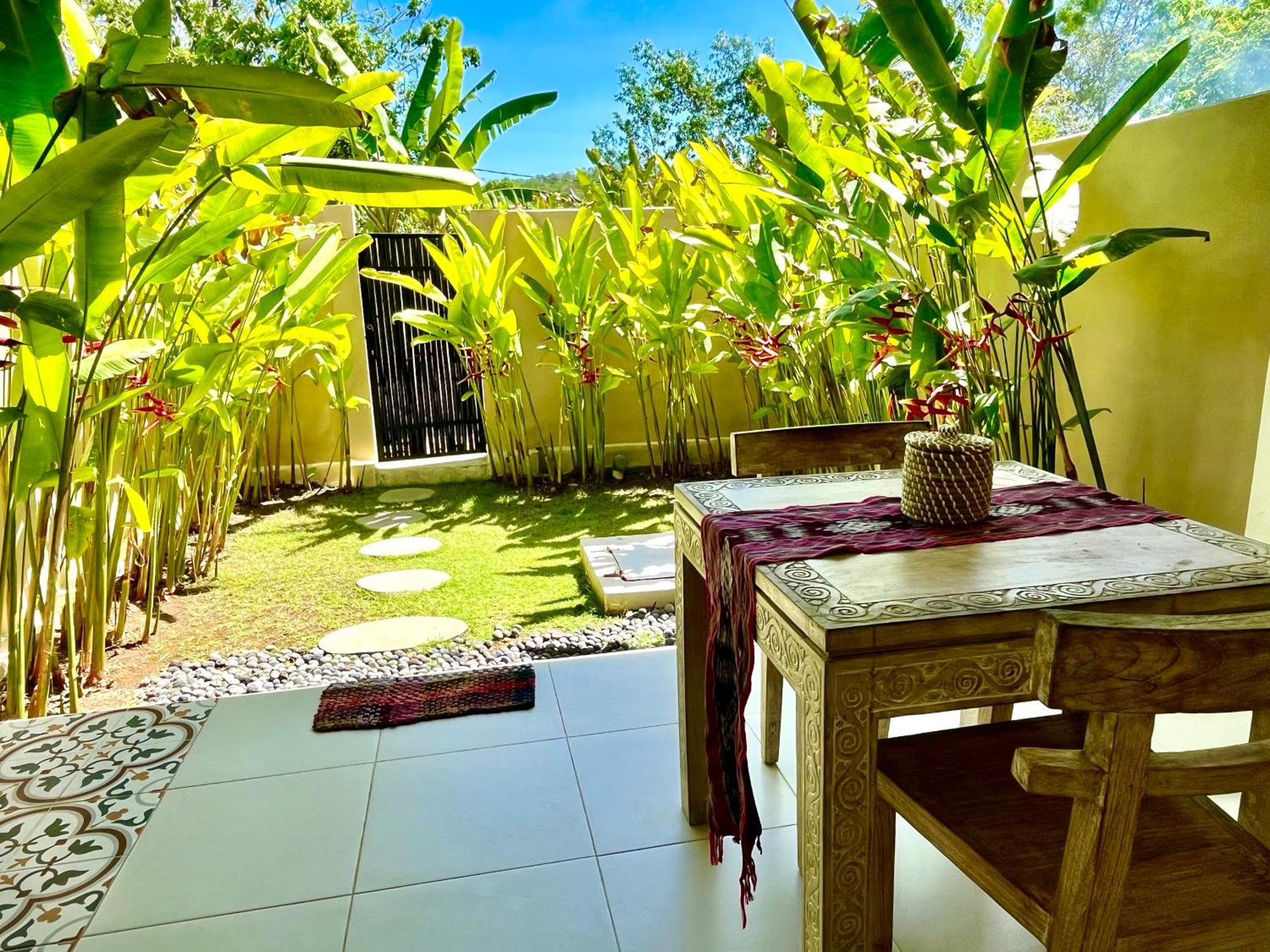 Pura Vida Villa Uluwatu Buitenkant foto