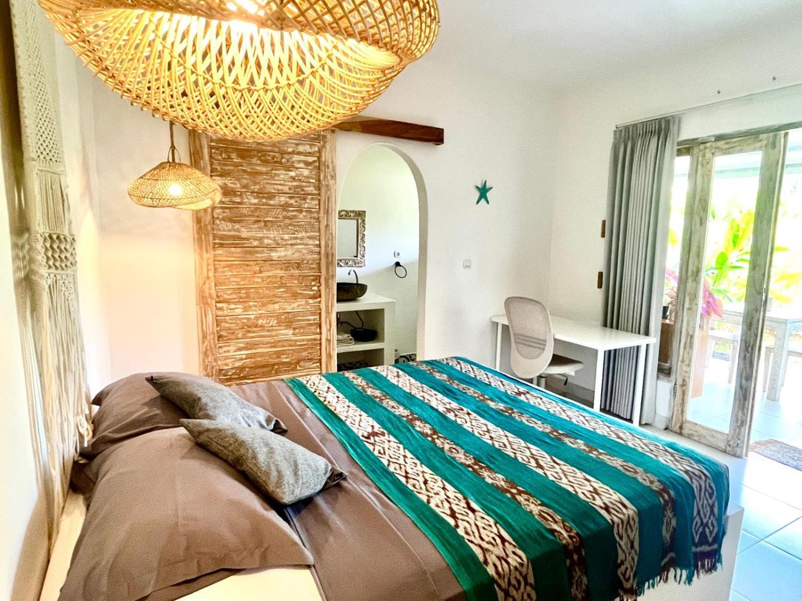 Pura Vida Villa Uluwatu Buitenkant foto