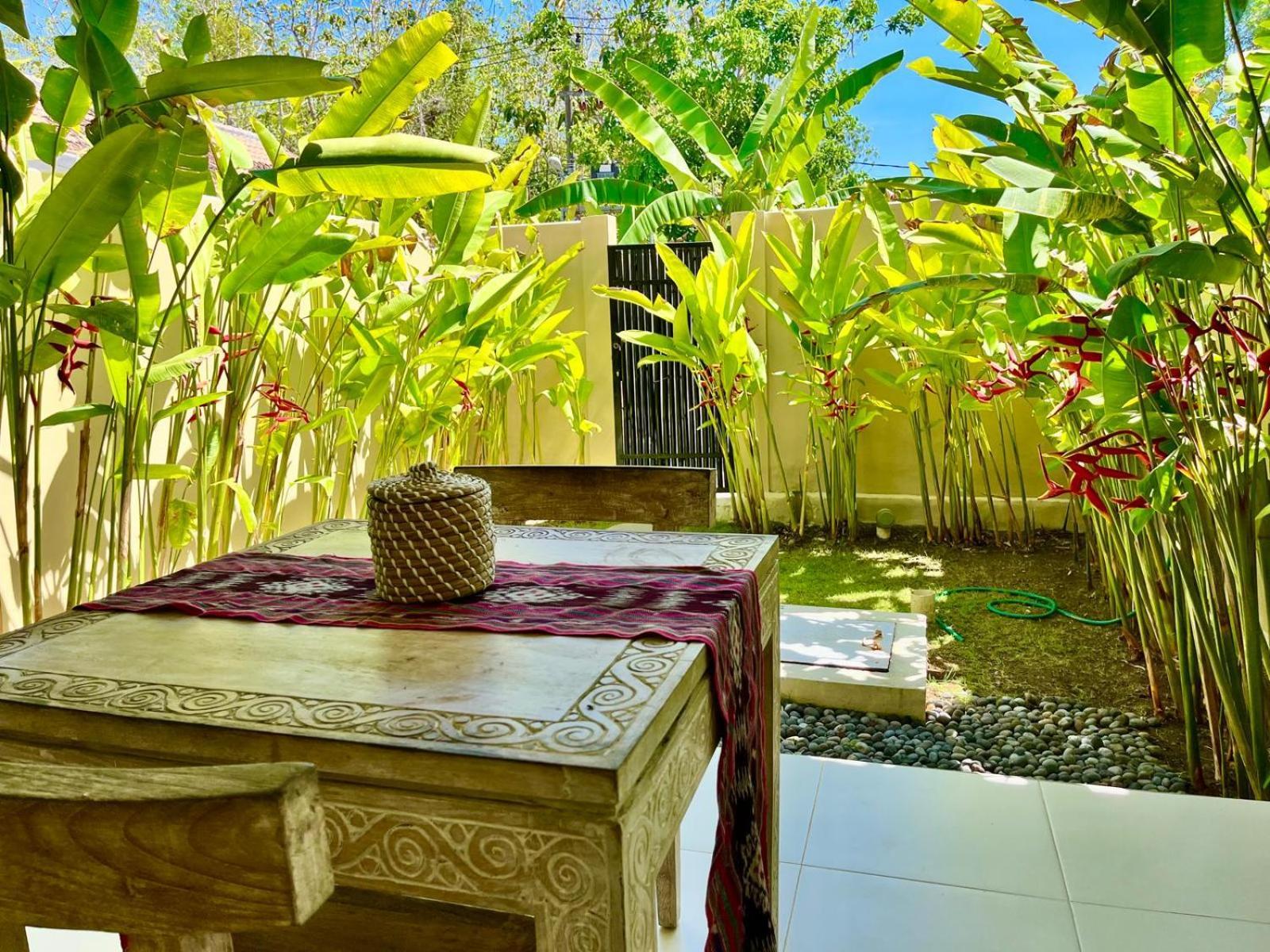 Pura Vida Villa Uluwatu Buitenkant foto