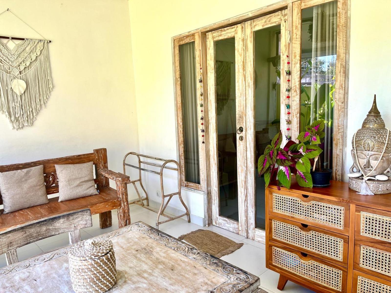 Pura Vida Villa Uluwatu Buitenkant foto